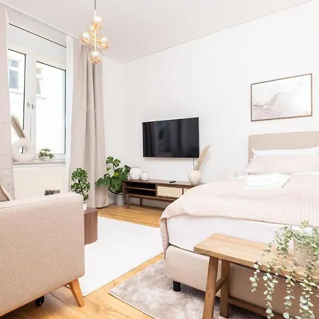 Design-apartment - Kueche, Nespresso, Parken - By Lott Living * Дуйсбург