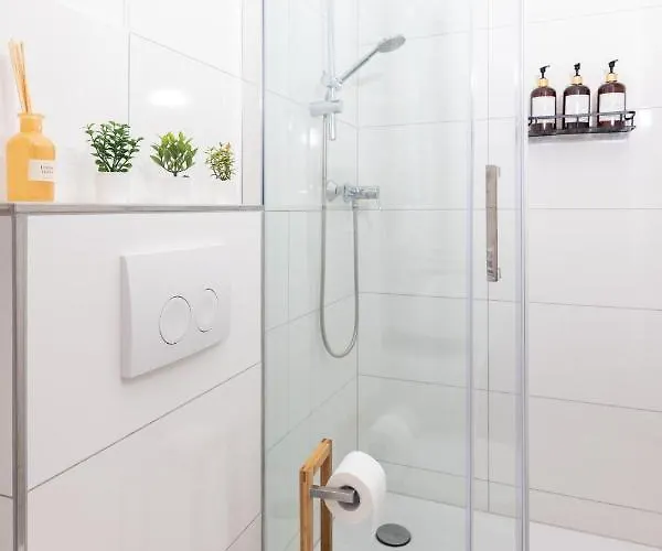 Design-apartment - Kueche, Nespresso, Parken - By Lott Living Apartment